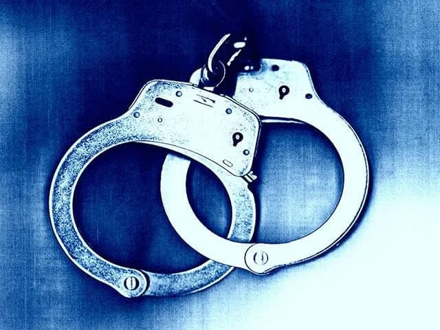 Cop arrested for stabbing wife to death and attempted murder