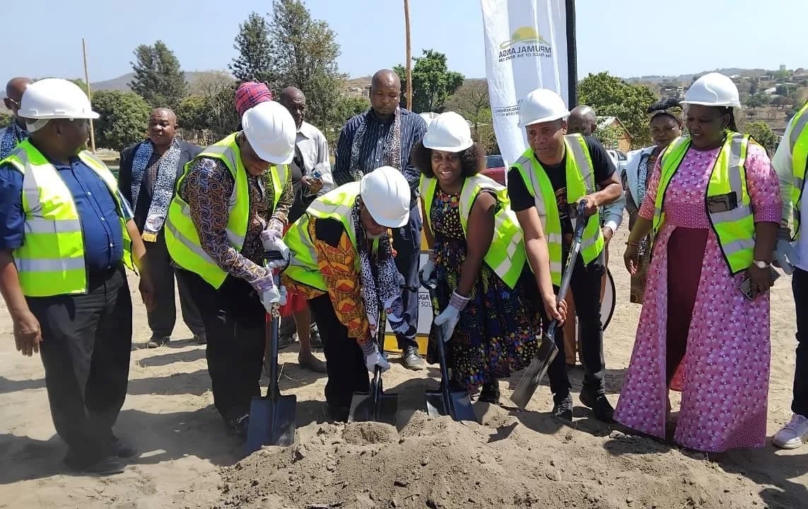 Alexandra Finally Gets Long-Awaited Clinic